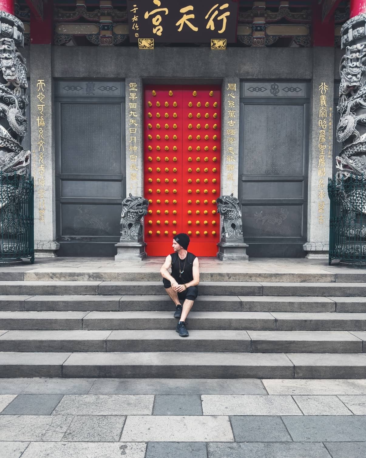 xingtian-temple-walkthrough-red-door