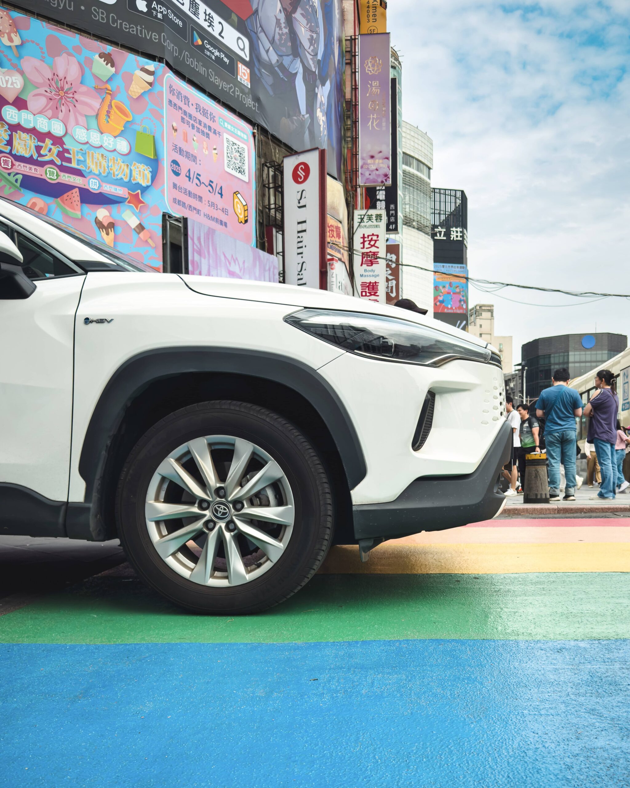 ximending-rainbow-six-street-car
